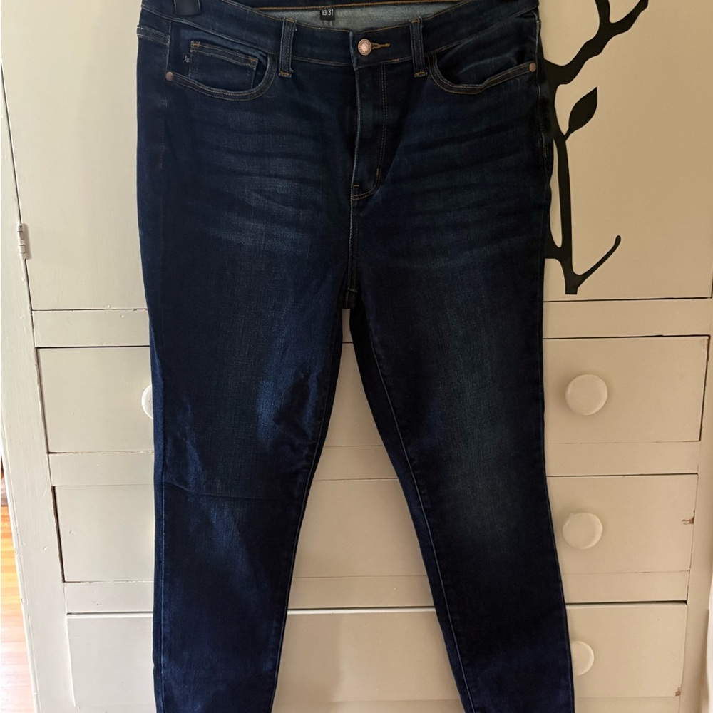 Judy Blue Women's Midnight Blue Skinny Jeans